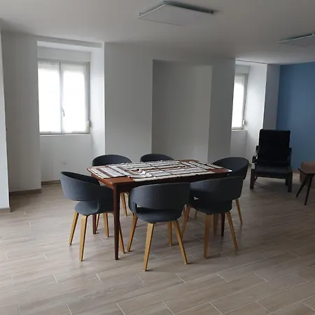 Lägenhet La Petite Longere De Vin'ay *